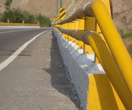  ایمن سازی ونرده گذاری پلهای جاده ترانزیت lمیانه