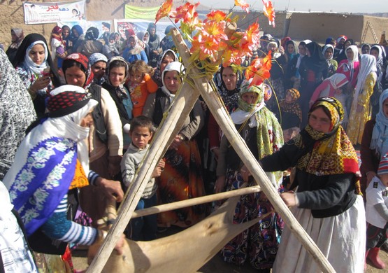  ۳۵ درصد از صنایع دستی کشور توسط عشایرآذربایجان شرقی تولید می شود