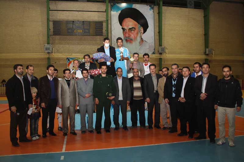  پایان مسابقات فوتسال جام دهه فجر در واحد میانه