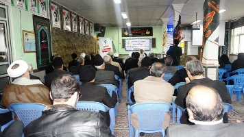  همایش ائمه جماعت و فرماندهان پایگاه ها در سپاه میانه برگزار شد