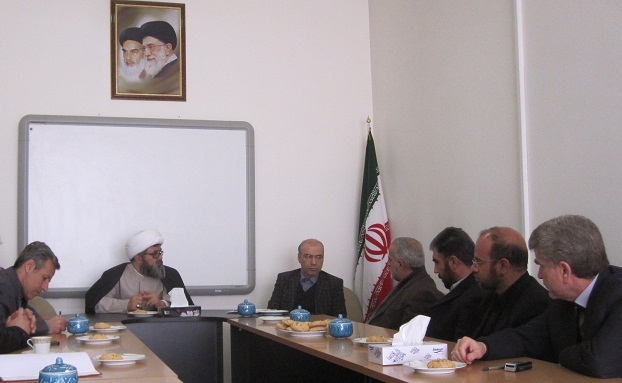  در جلسه ای با مدیر کل میراث فرهنگی استان: موزه ی شهرستان میانه تا ۲۸ اردیبهشت راه اندازی می شود