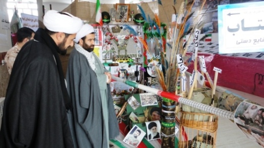  نمایشگاه بزرگ انقلاب در شهر ترکمانچای بر پا شد