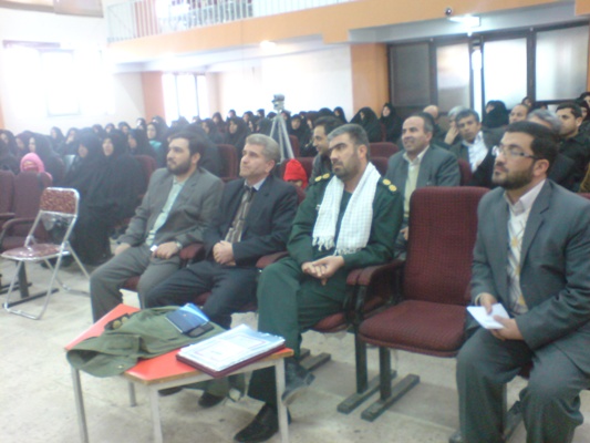  همایش روشنگری و بصیرت افزایی در بین فرهنگیان بسیجی شهرستان میانه برگزار شد
