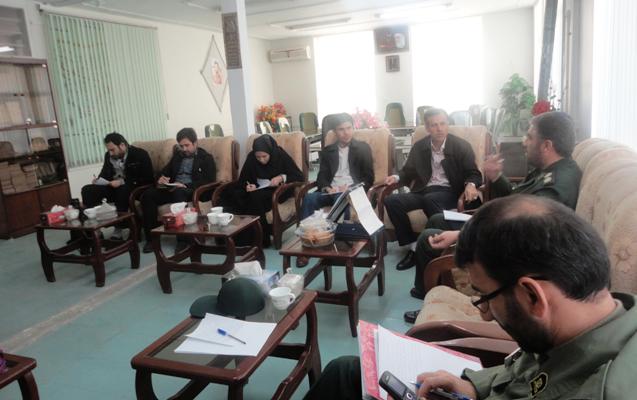  نشست خبری اصحاب رسانه با فرمانده سپاه میانه در خصوص اولین یادواره شهید نیکنامی برگزار شد