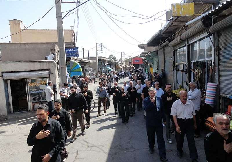  مردم مومن میانه در سالروز شهادت صادق آل محمد(ع) عزاداری خیابانی برگزار کردند