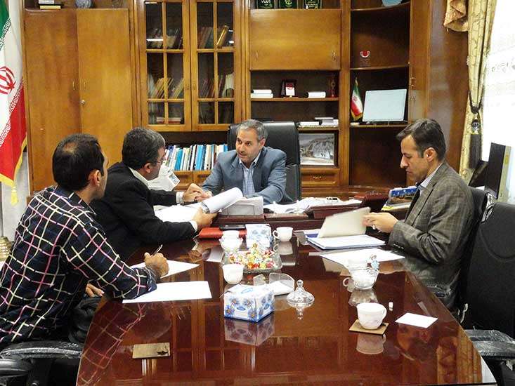  جلسه دیدار مردمی با فرماندار تشکیل شد