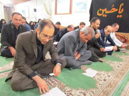  برگزاری مراسم پرفیض زیارت عاشورا بمناسبت شهادت سرور وسالار شهیدان حضرت ابا عبدالله الحسین (ع) در دانشگاه پیام نور مرکز میانه
