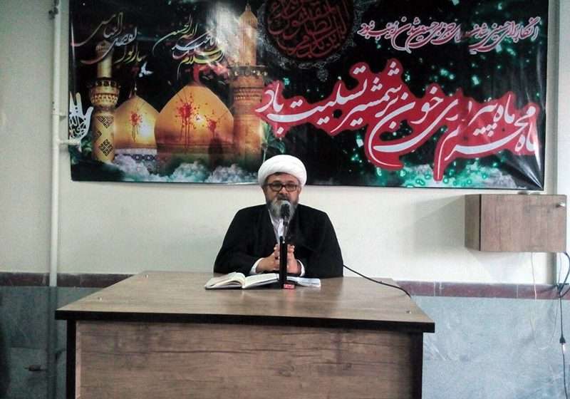  امام جمعه میانه: مذاکره و برجام عزت نمی آورد بلکه عزت در شهادت طلبی و جهاد در راه خداست