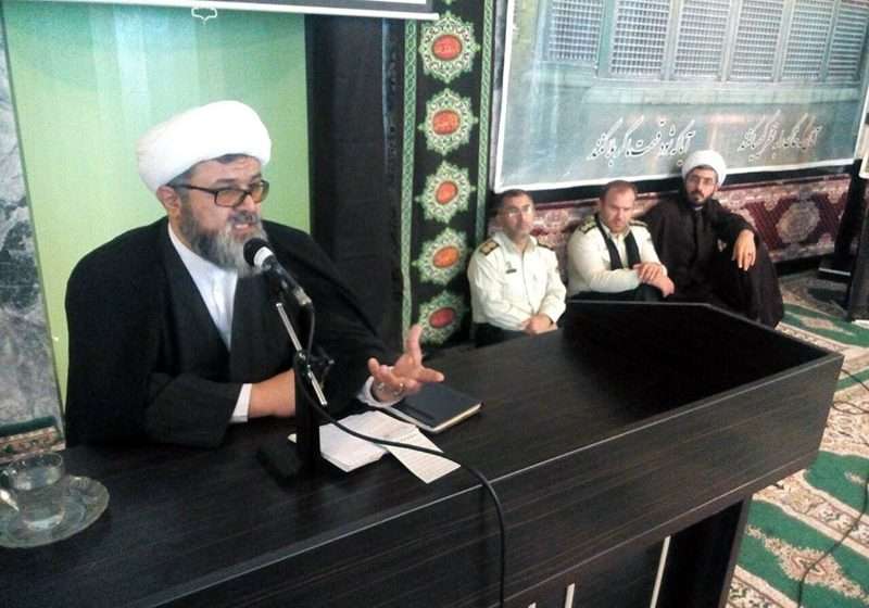  امام جمعه میانه:  با نام عزاداری حسین (ع) نباید در جامعه، ایجاد بدعت و فساد شود