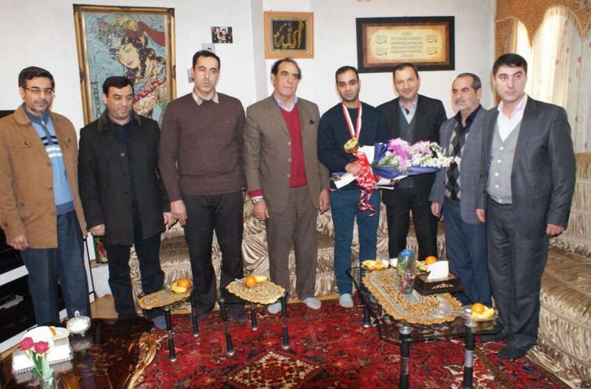  بخشدار مرکزی میانه: مسوولیت یک ورزشکار با قهرمانی سنگین تر می شود