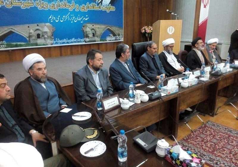  فرماندار ویژه میانه: جذب حداکثری مردم در نماز جمعه با رعایت تمامی اصول از خصیصه های بارز حاج آقا حامدی بود