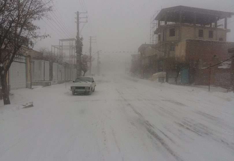  کاغذکنان در محاصره برف و کولاک