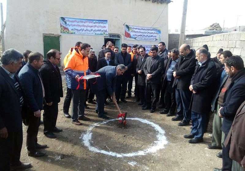  همزمان با دهه فجر  گازرسانی به ۳۵ روستا در بخش مرکزی میانه کلنگ زنی شد