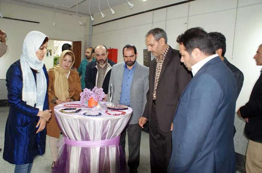  نمایشگاه زیور آلات دست ساز در میانه افتتاح شد