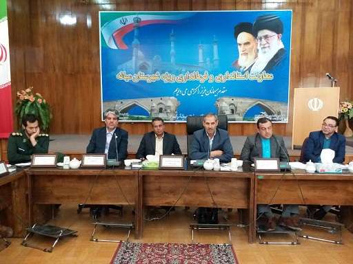  فرماندار ویژه میانه: مدیران شهرستانی باید از اختیارات خود برای توسعه شهرستان استفاده کنند