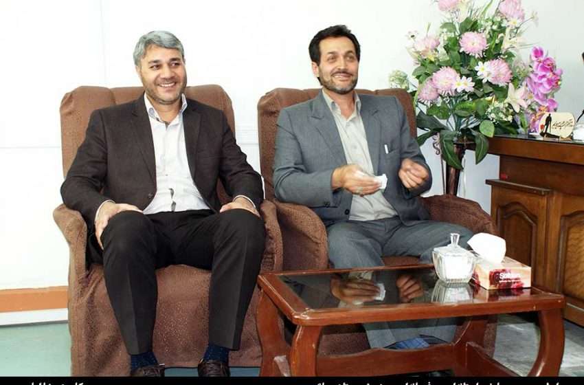  فرماندار میانه با حضور در سپاه میانه، روز پاسدار را تبریک گفت