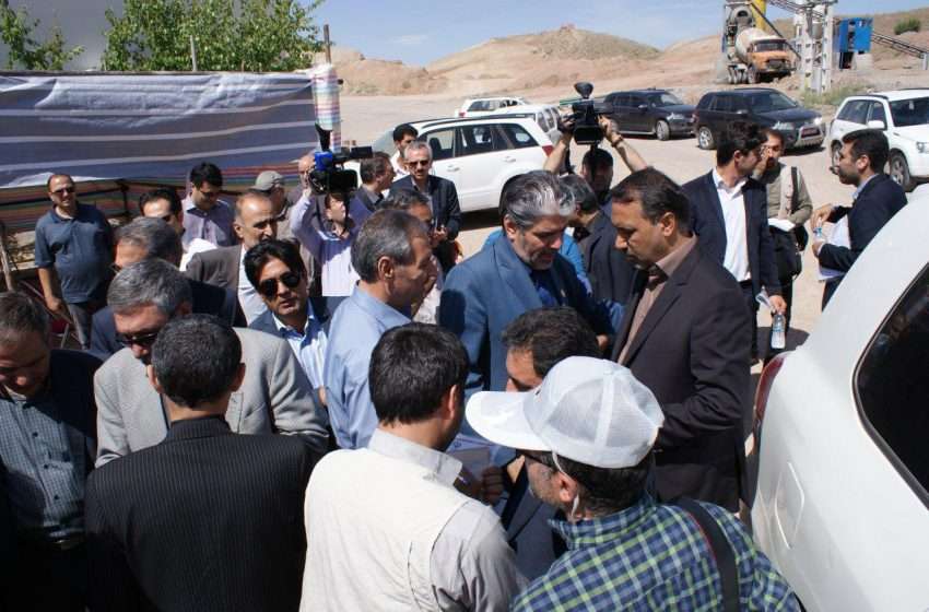  معاون وزیر راه و شهرسازی از پروژه راه آهن میانه- اردبیل بازدید نمود