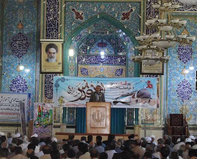  فرماندار ویژه میانه: در صحنه بودن ملت، جان دشمن را به لرزه درمی آورد/ راهپیمایی روز قدس در میانه