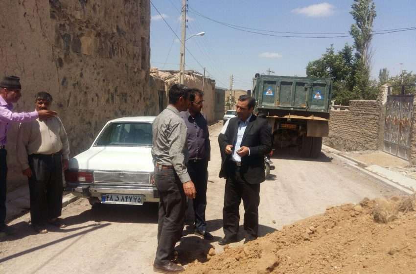  بازدید بخشدار کاغذکنان از پروژه های عمرانی روستای قوشه بلاغ