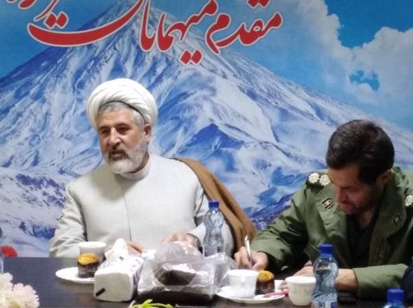  نشست سیاسی بسیج اساتید دانشگاه های شهرستان میانه با میزبانی آموزشکده فنی و حرفه ای برگزار شد