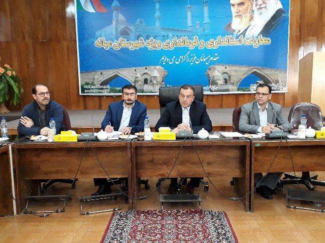  معاون سیاسی و اجتماعی فرماندار میانه بر ضرورت توانمند سازی جوانان با آموزش مهارتهای زندگی وسبک زندگی تاکید کرد