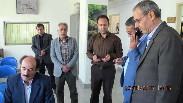  فرماندار ویژه میانه از خانواده داغدیده سانحه رعد و برق دلجویی کرد