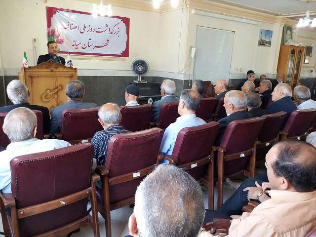  سرپرست فرمانداری میانه: بازاریان و اصناف بازوی مهم حاکمیت در عرصه اقتصادی هستند