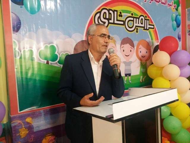  مدیر کل بهزیستی استان بر ضرورت ایجاد حداقل یک مرکز رفاه کودک و مراکز خدماتی و رفاهی برای سالمندان در هر شهرستان تاکید کرد