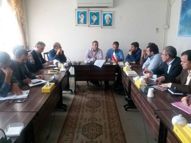  معاون برنامه ریزی و امور عمرانی فرمانداری میانه: پرداخت تسهیلات اشتغال به ساکنین سکونتگاههای غیررسمی از جمله زنان سرپرست خانوار مورد توجه باشد