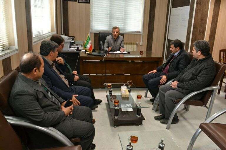  بخشدار کندوان میانه بر نقش مهم جهاد کشاورزی در اشتغالزایی و افزایش بهره وری تولیدات کشاورزی تاکید کرد