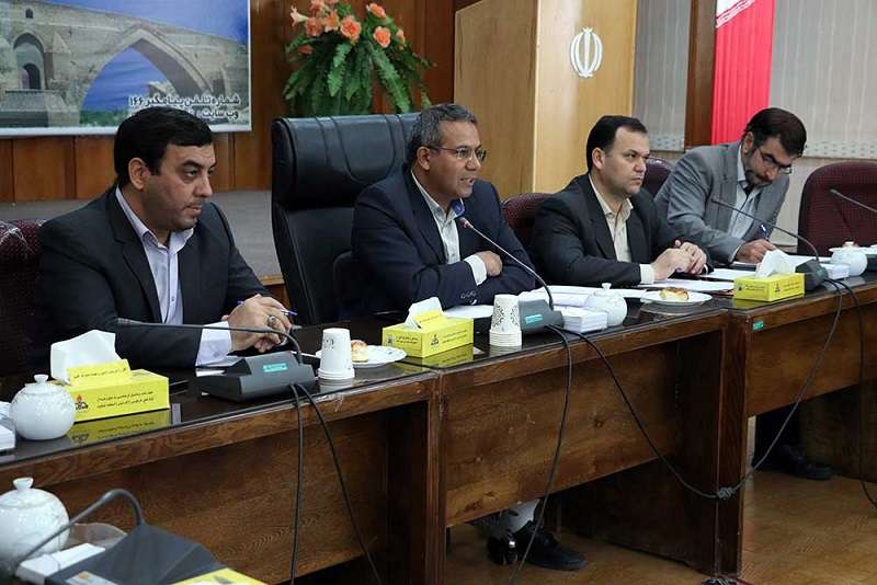  معاون برنامه ریزی و امور عمرانی فرماندار میانه: جوانان سرمایه های اجتماعی جامعه بوده و باید مورد حمایت هرچه بیشتر مسئولین باشند/ جذب ۳۰۰ میلیارد ریال تسهیلات در سال جاری برای اشتغالزایی در شهرستان