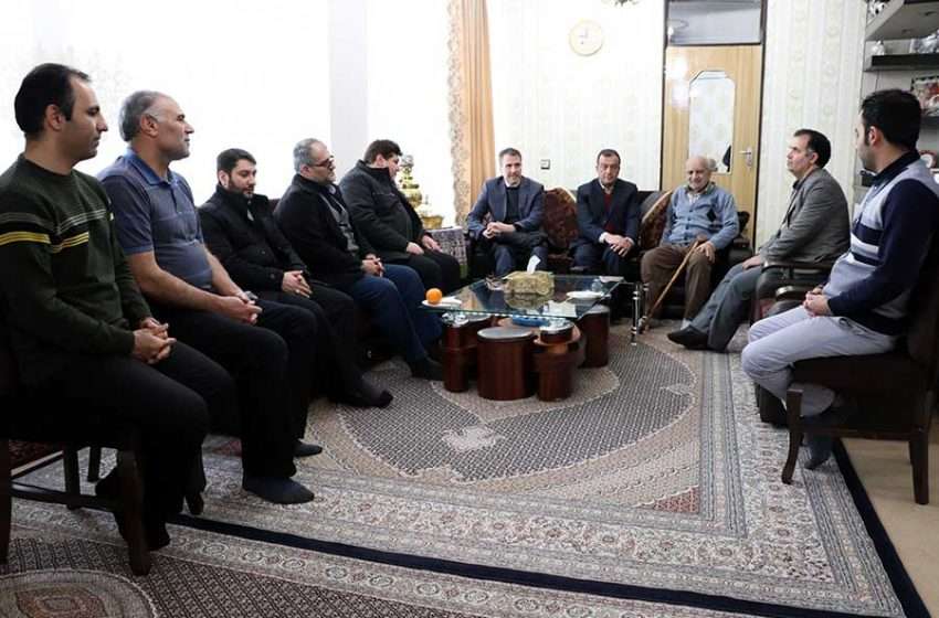  فرماندار ویژه میانه از حاج رضا فرید عیادت کرد