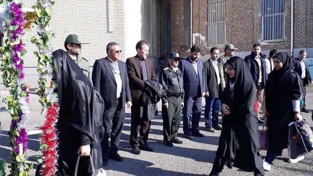 ۱۰۰ نفر از دانش آموزان دختر شهرستان میانه در قالب کاروان راهیان نور عازم مناطق عملیاتی جنوب کشور شدند