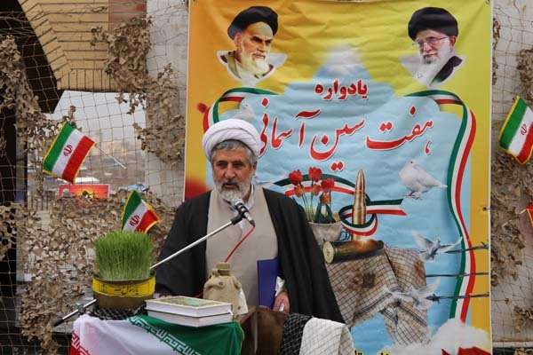 با حضور حجت الاسلام والمسلمین حاج آقا محمدی امام جمعه میانه؛ مراسم هفت سین شهدا برگزار شد