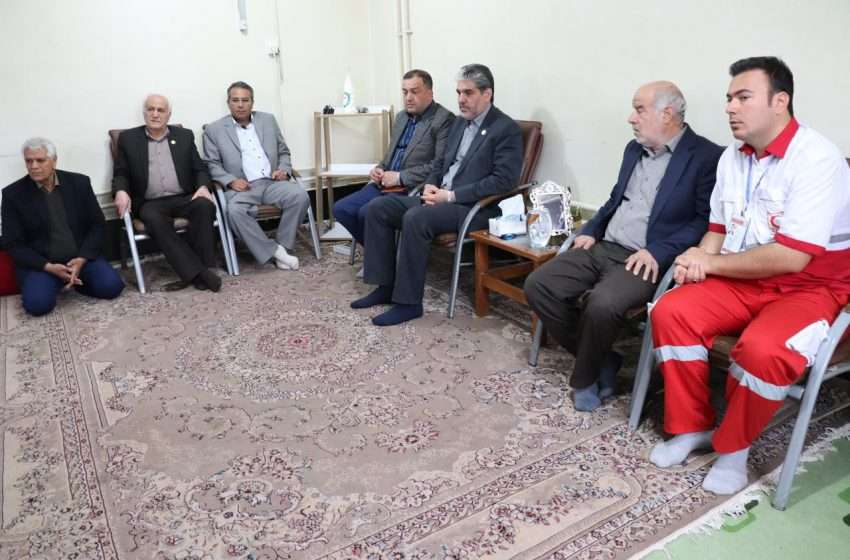  فرماندار ویژه میانه از پایگاههای امدادی هلال احمر بازدید کرد