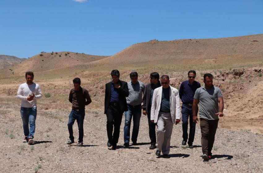  فرماندار ویژه میانه از روند گازرسانی مسیر ۴ روستای بخش مرکزی بازدید کرد