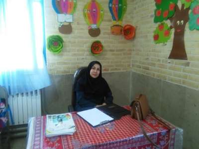  معلم نمونه استانی از منطقه کندوان: بازی در محیط شاد کلاسی باعث شده دانش آموزانم با رغبت بیشتری در مدرسه حضور یابند