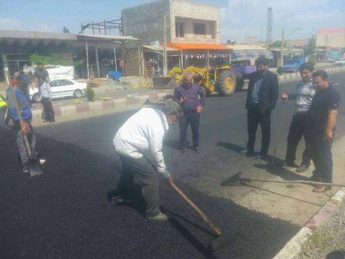  عملیات اجرایی ایجاد سرعتکاه در جاده ترانزیت عبوری از شهر آچاچی