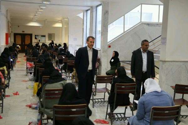  گزارش تصویری- بازدید معاون هماهنگی امور عمرانی از حوزه های برگزاری آزمون سراسری کنکور ۹۸