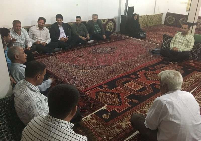  سلسله برنامه های دیدار مردمی و حضوری شورای اسلامی و شهرداری شهر آچاچی در محلات شهر : حسینیه علی اصغر