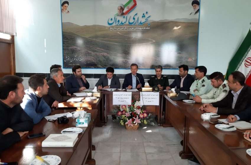  بخشدار کندوان میانه: پیگیری مسائل بهداشتی در کنار اقدامات انجام شده مورد انتظار است