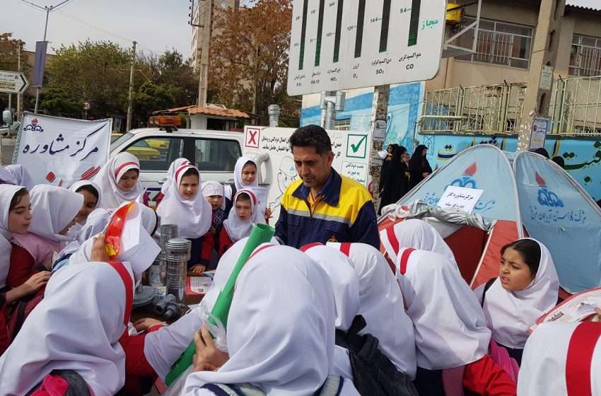  برگزاری چادر مشاوره اداره گاز شهرستان میانه
