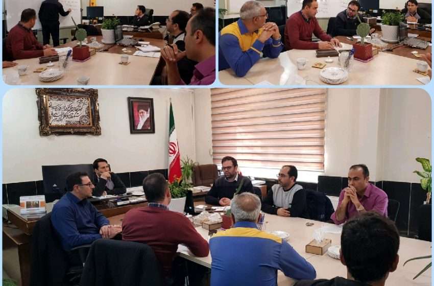  جلسه مستندسازی برای استفاده از تجربیات پرسنل اداره گاز میانه ( مدیریت دانش ) در خصوص نحوه مواجه با شرایط بحرانی زلزله  در جهت پایداری جریان گاز و تسریع در انجام تعمیرات تاسیسات گازرسانی با حضور کارشناسان شرکت گاز در اداره گاز شهرستان میانه برگزار شد