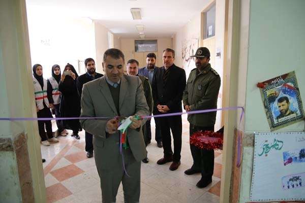  با حضور معاون پرورشی و فرهنگی استان صورت گفت؛ افتتاح دو نمایشگاه دستاوردها و پیشگامان گام دوم انقلاب