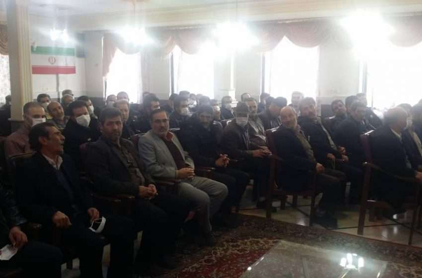  برگزاری دوره های آموزشی برای اصناف میانه در جهت پیشگیری و مقابله با شیوع بیماری کرونا