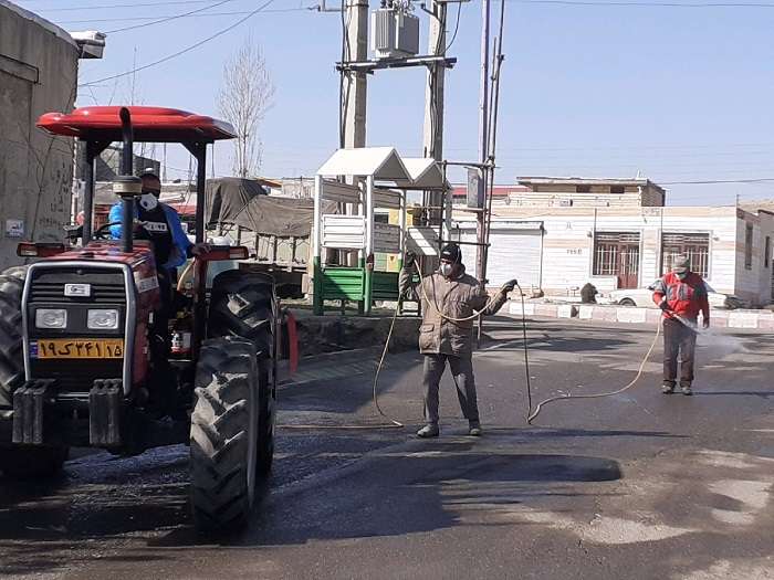  ادامه ضدعفونی معابر شهر آچاچی جهت مقابله با شیوع ویروس کرونا