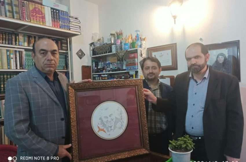  خوشنویسی تمثال سردارشهید قاسم سلیمانی توسط هنرمند میانه ای