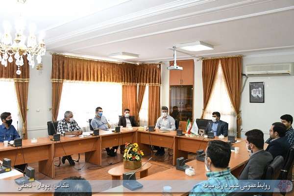  نشست صمیمی شهردار با خبرنگاران در آستانه روز خبرنگار