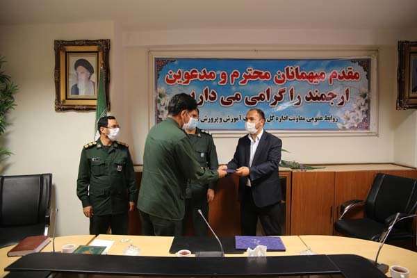  در کمیته بسیج دانش آموزی میانه صورت گرفت؛ تودیع و معارفه فرمانده بسیج دانش آموزی شهید فهمیده