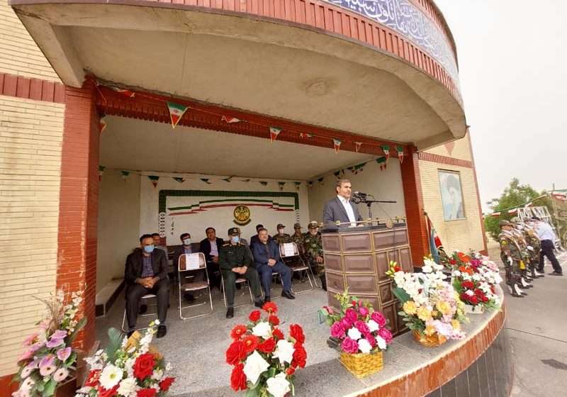  فرماندار ویژه میانه در آیین صبحگاه نیروهای مسلح شهرستان: حماسه سوم خرداد نقطه عطف برجسته جنگ بود